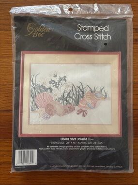 Vintage Needlepoint - Shells & Daisies!